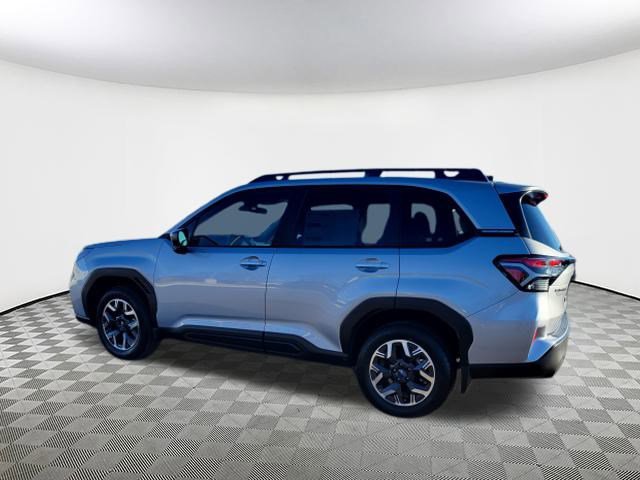 2025 Subaru Forester Premium photo 4