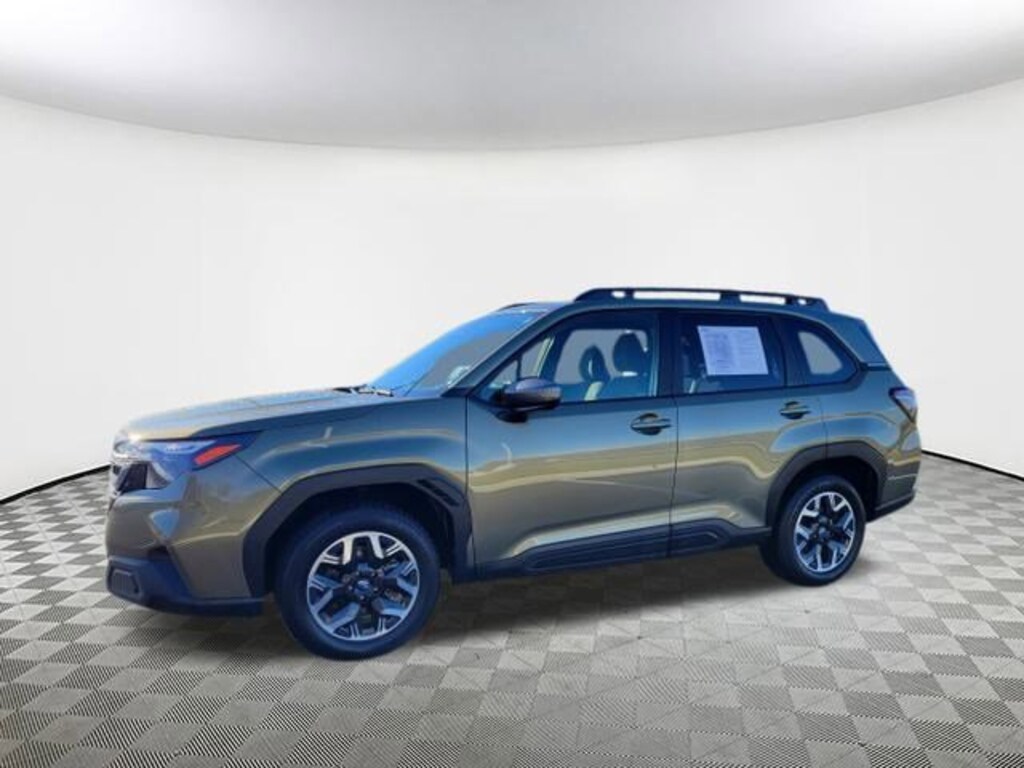 Used 2025 Subaru Forester Premium Premium AWD