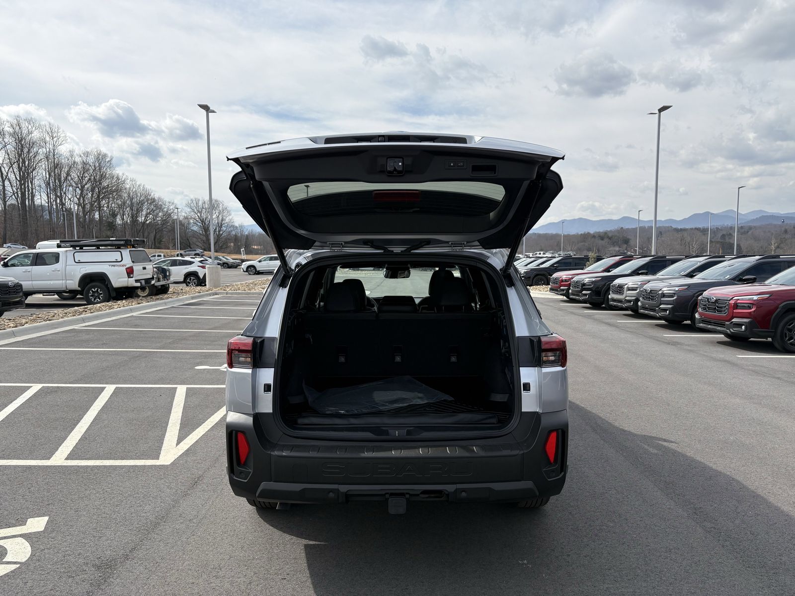 2026 Subaru Outback Limited - Photo 11