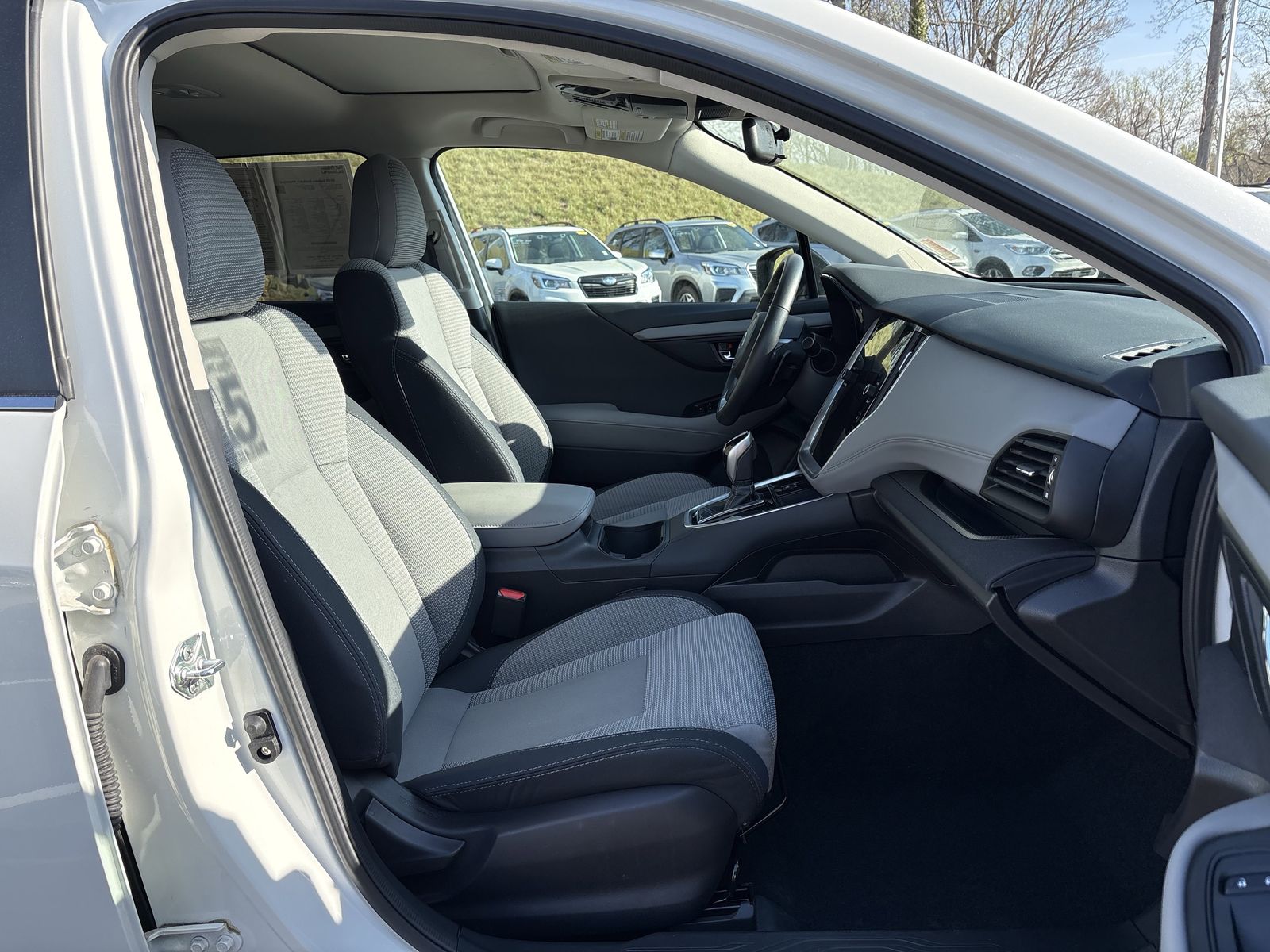 2025 Subaru Outback Premium - Photo 29