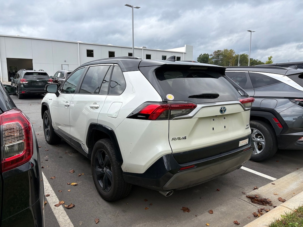 Used 2020 Toyota RAV4 Hybrid XSE SUV
