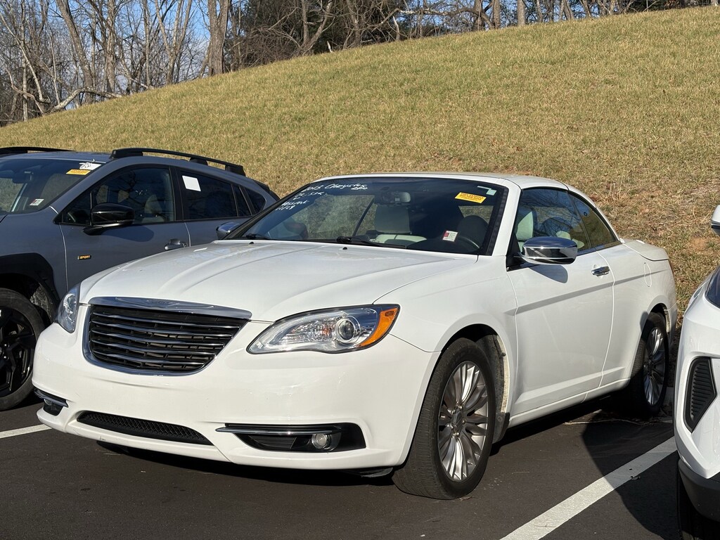 Used 2013 Chrysler 200 Limited Convertible
