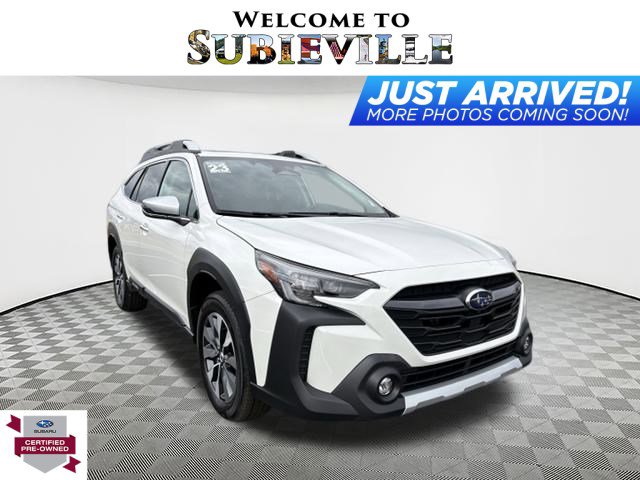 2023 Subaru Outback Touring's photo