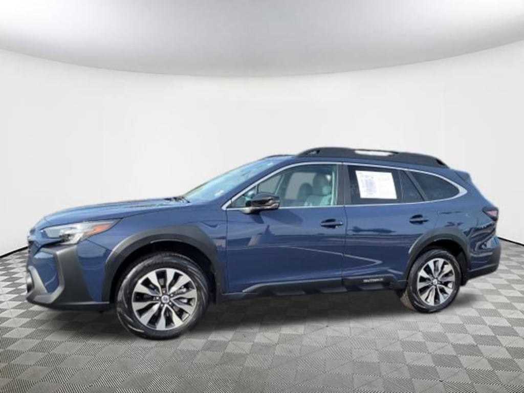 Used 2025 Subaru Outback Limited Limited AWD