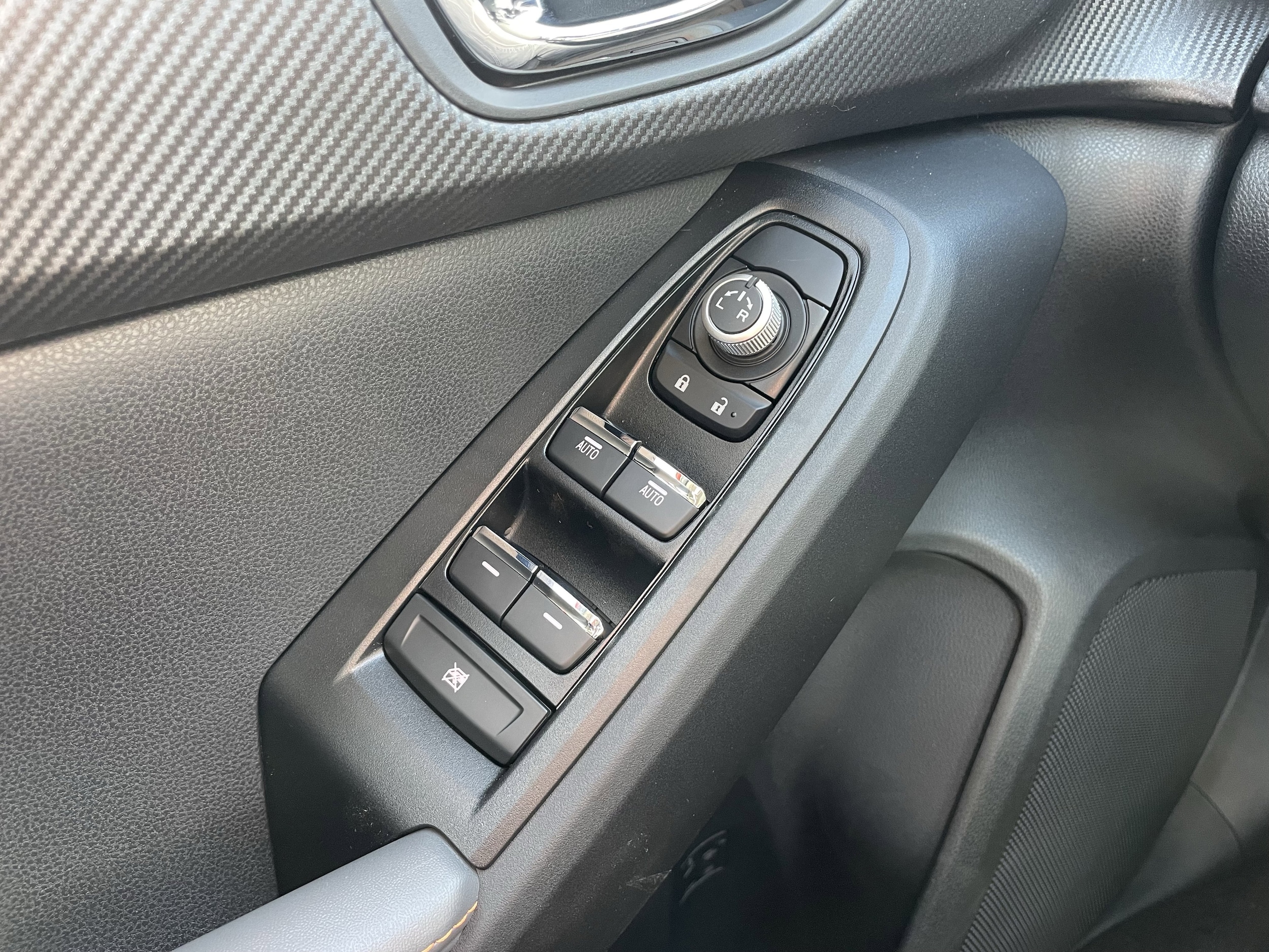 2026 Subaru Crosstrek Limited - Photo 19