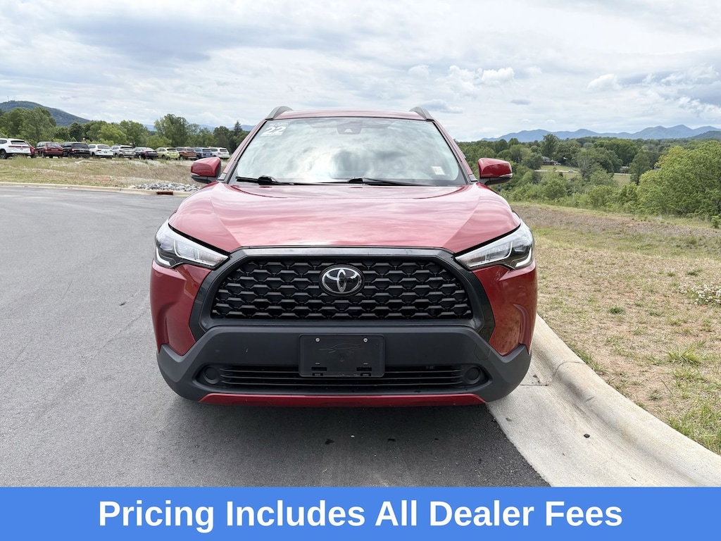 Used 2022 Toyota Corolla Cross LE SUV