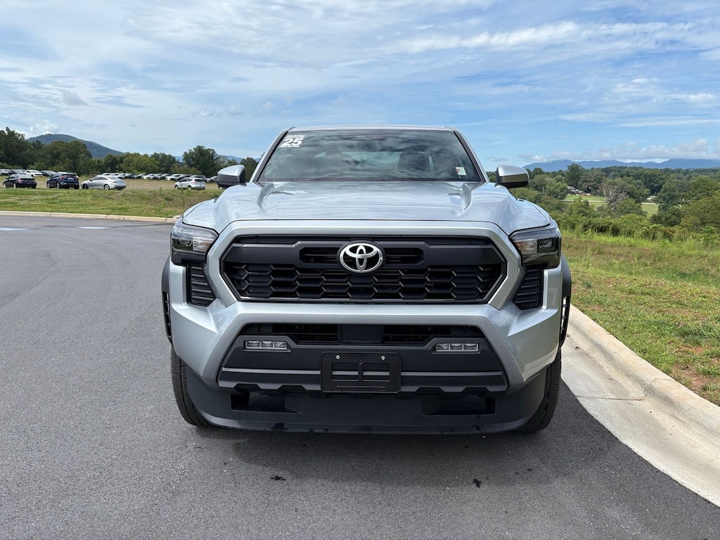 Used 2025 Toyota Tacoma Hybrid TRD Off Road Truck
