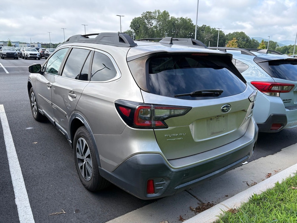 Used 2020 Subaru Outback Premium SUV