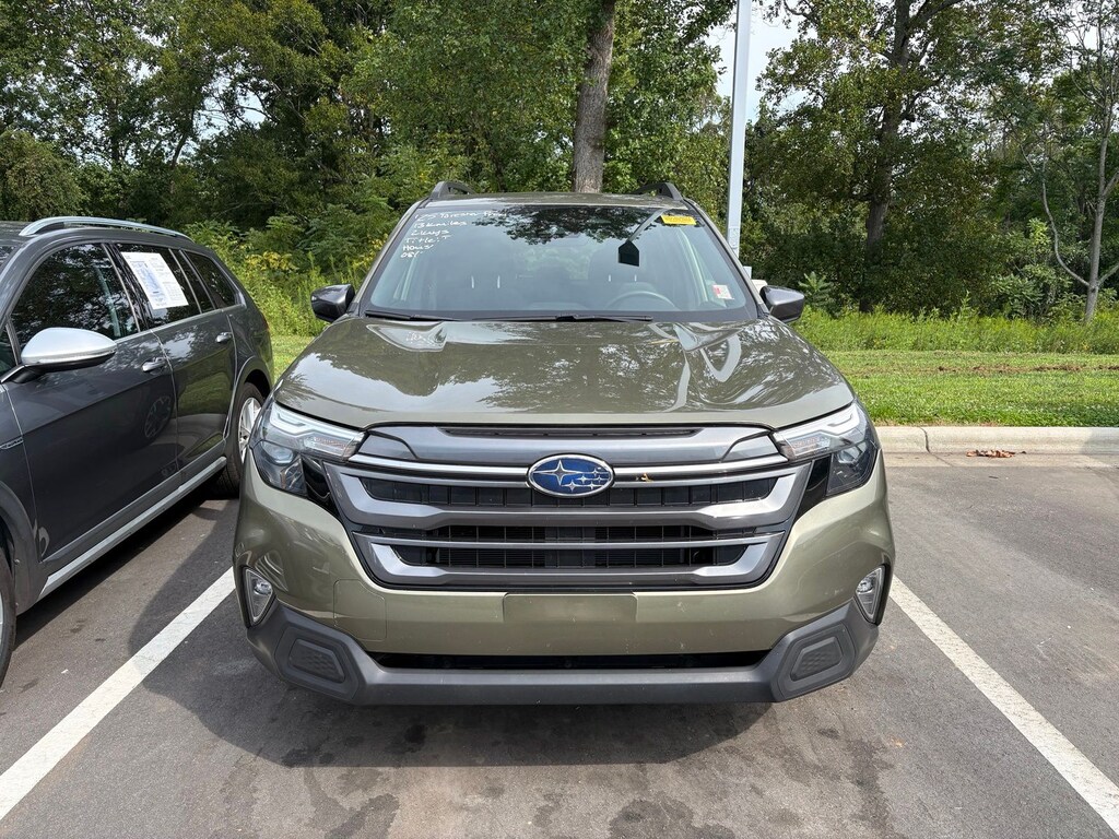Used 2025 Subaru Forester Premium SUV