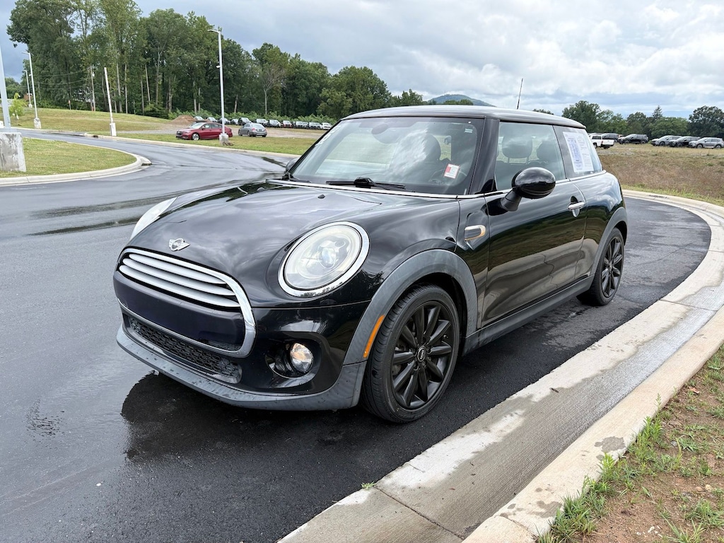 Used 2015 MINI Cooper Base Hatchback