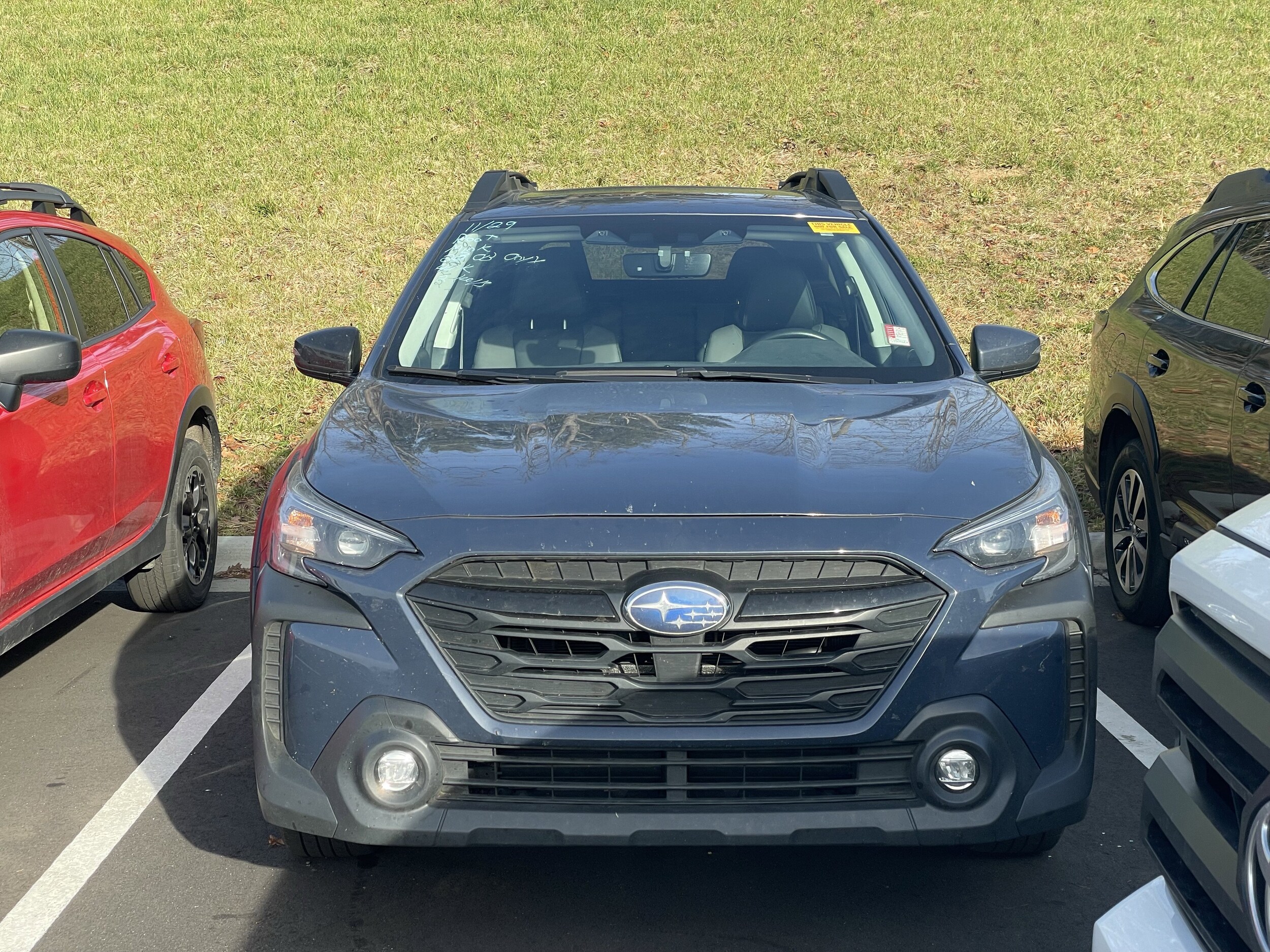 2023 Subaru Outback Onyx Edition photo 2