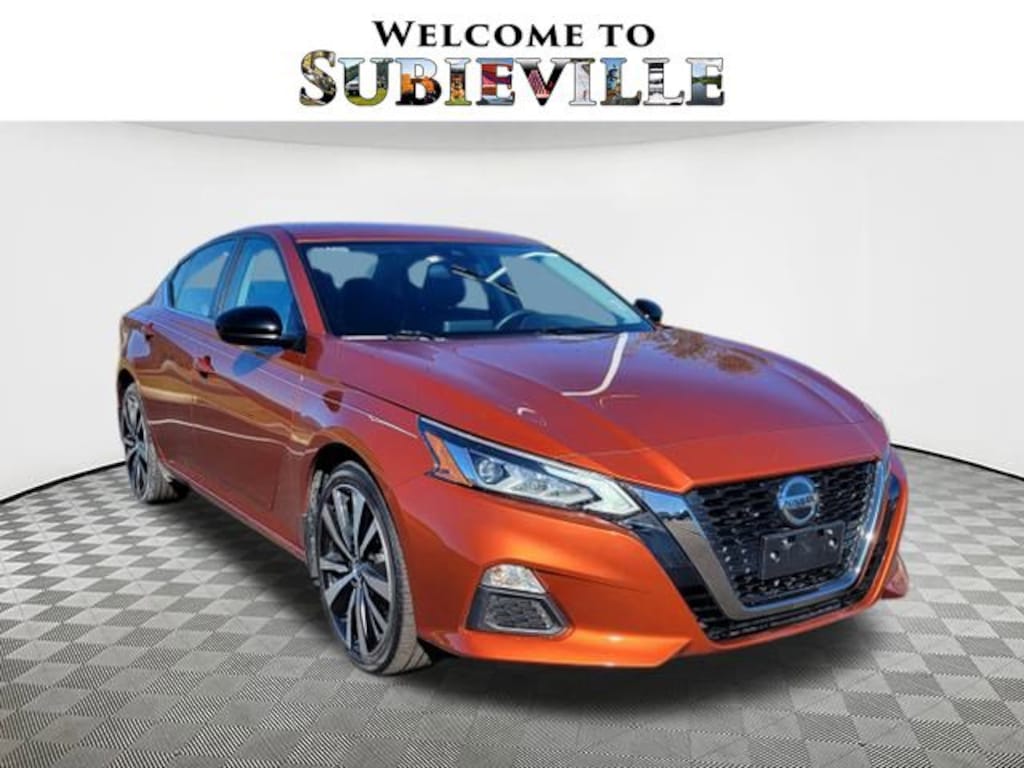 Used 2022 Nissan Altima 2.5 SR Sedan