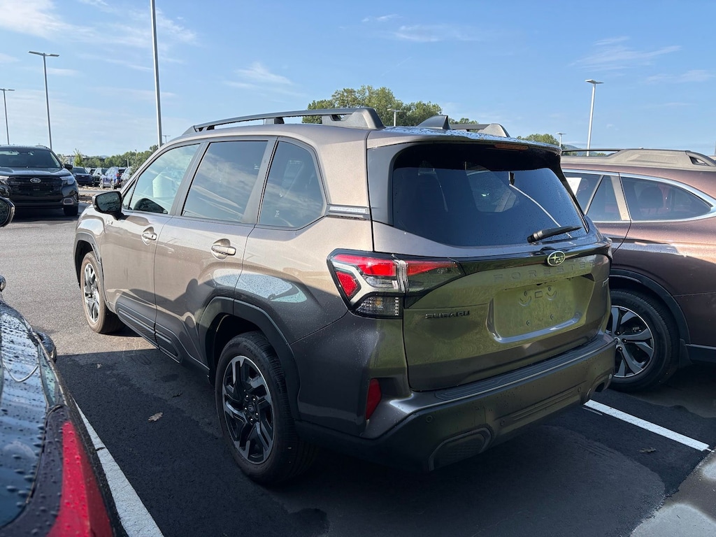 Used 2025 Subaru Forester Hybrid Limited SUV