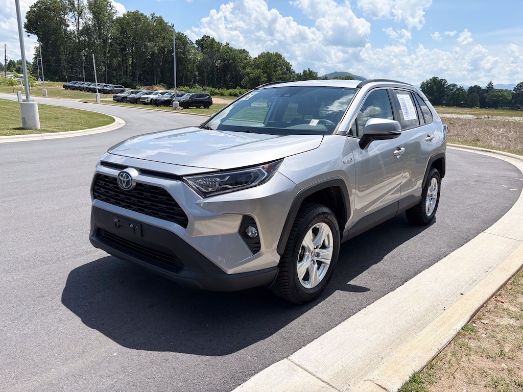 Used 2021 Toyota RAV4 Hybrid XLE SUV