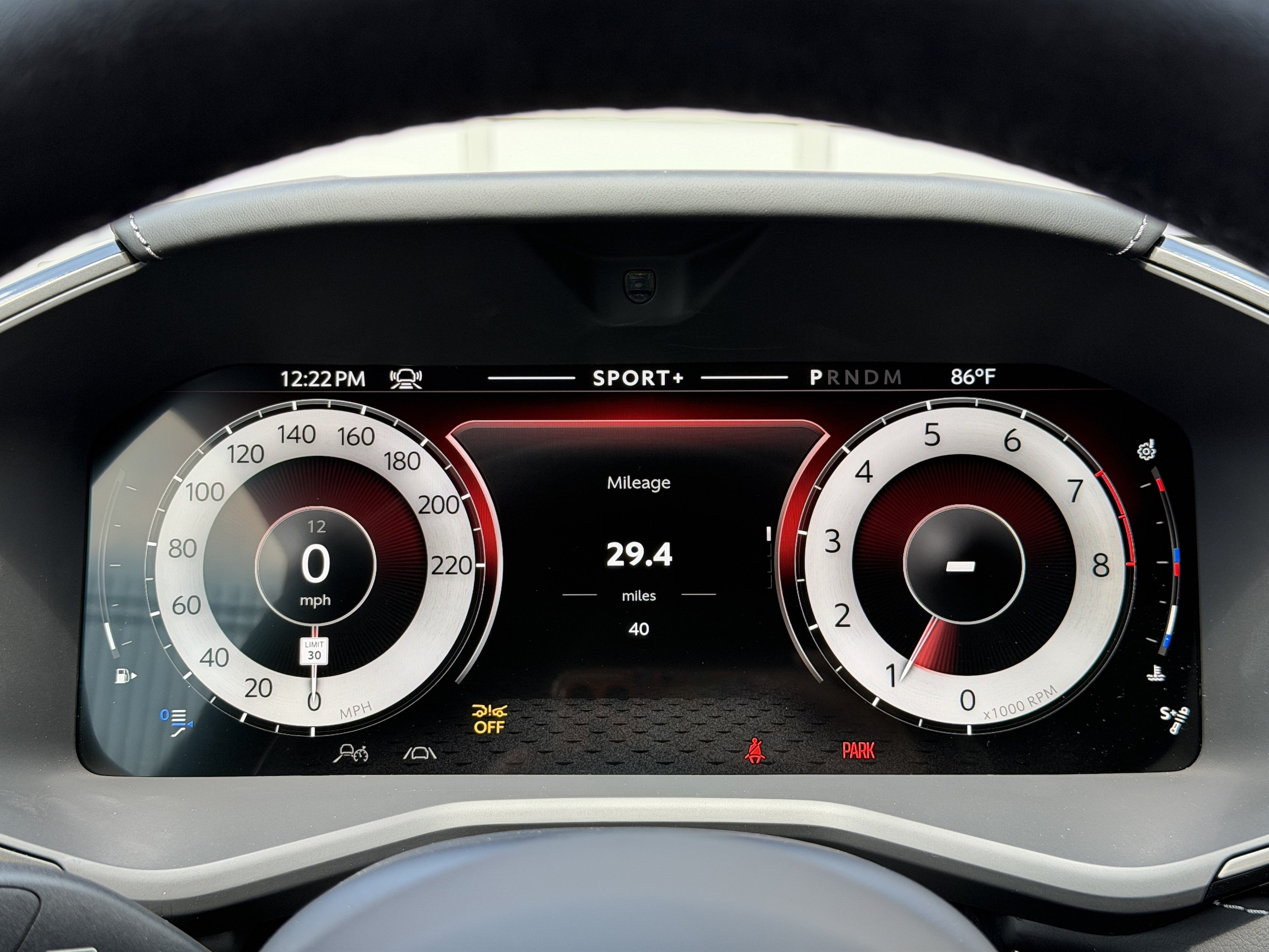 Aston Martin DBX S
