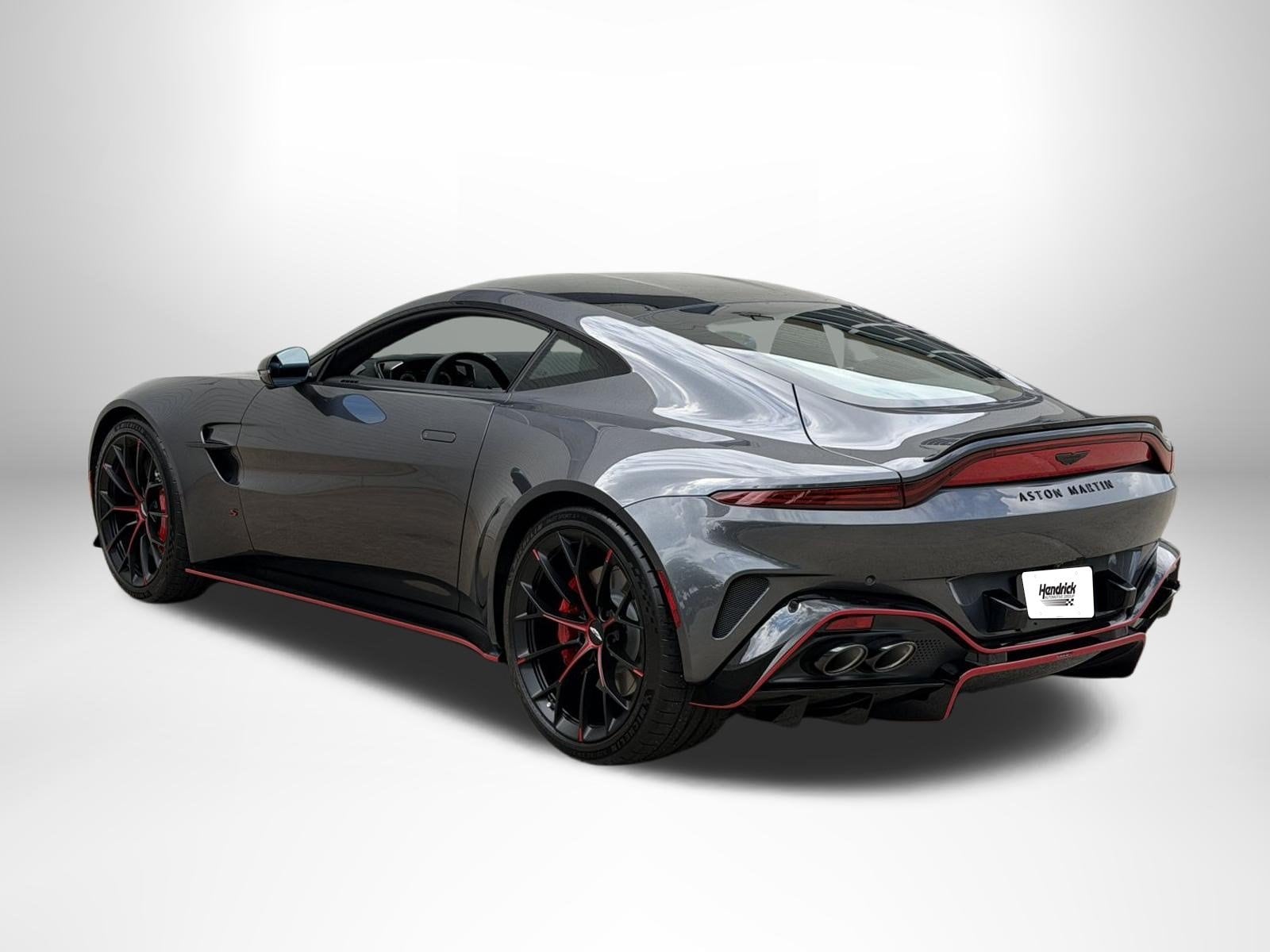 Aston Martin Vantage S
