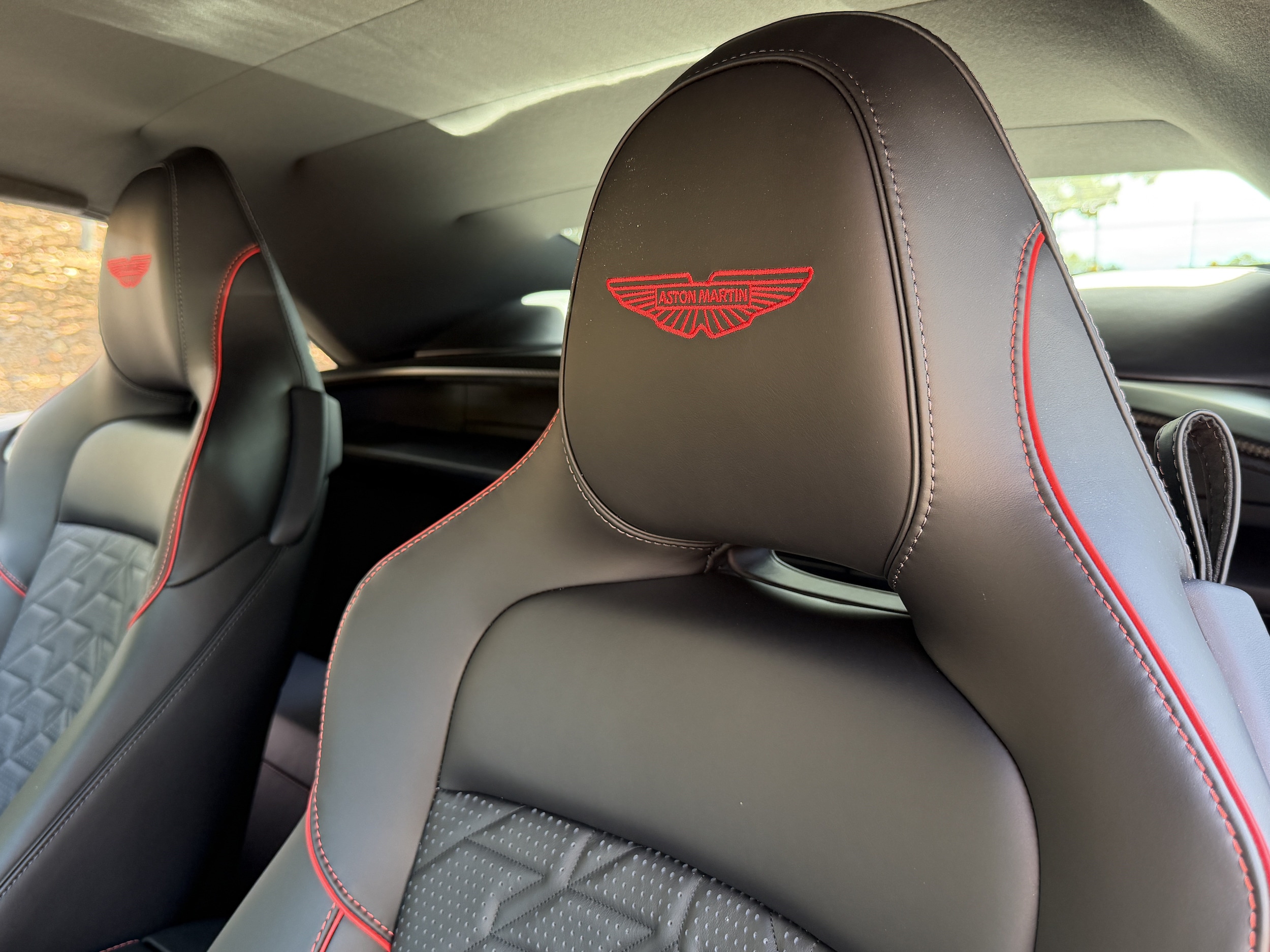 2026 Aston Martin Vanquish Volante