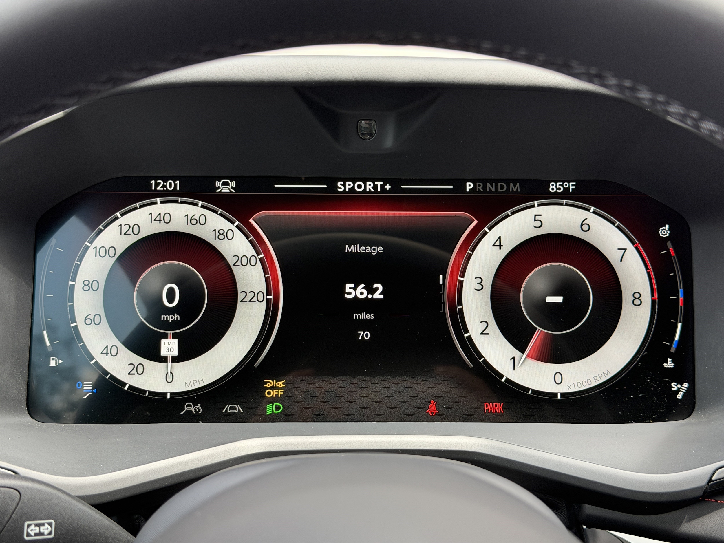 Aston Martin DBX S