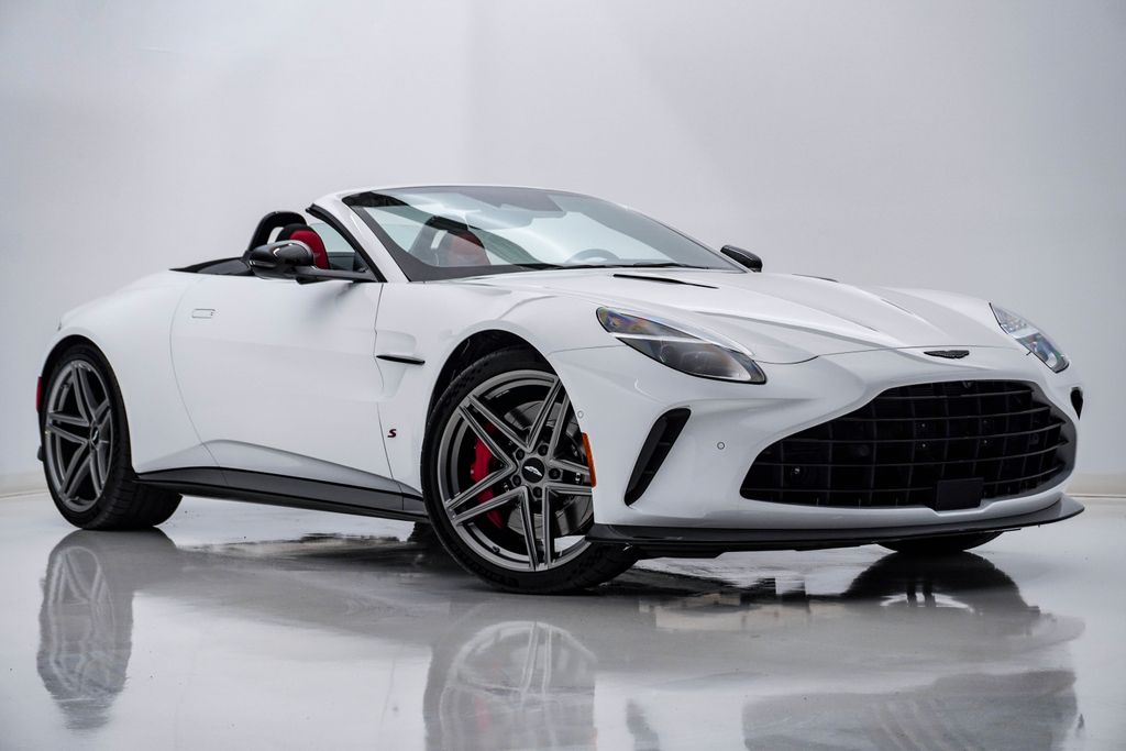 2026 Aston Martin Vantage 4.0 V8 Roadster's photo