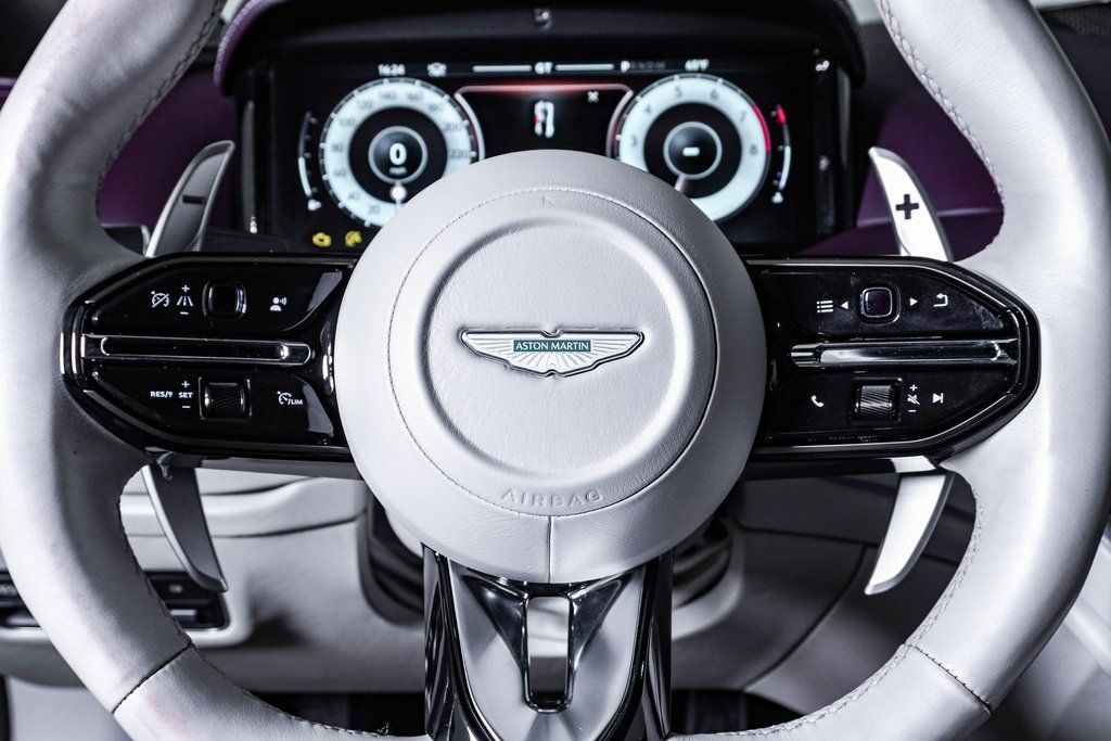 2024 Aston Martin DB12 Base - Photo 10