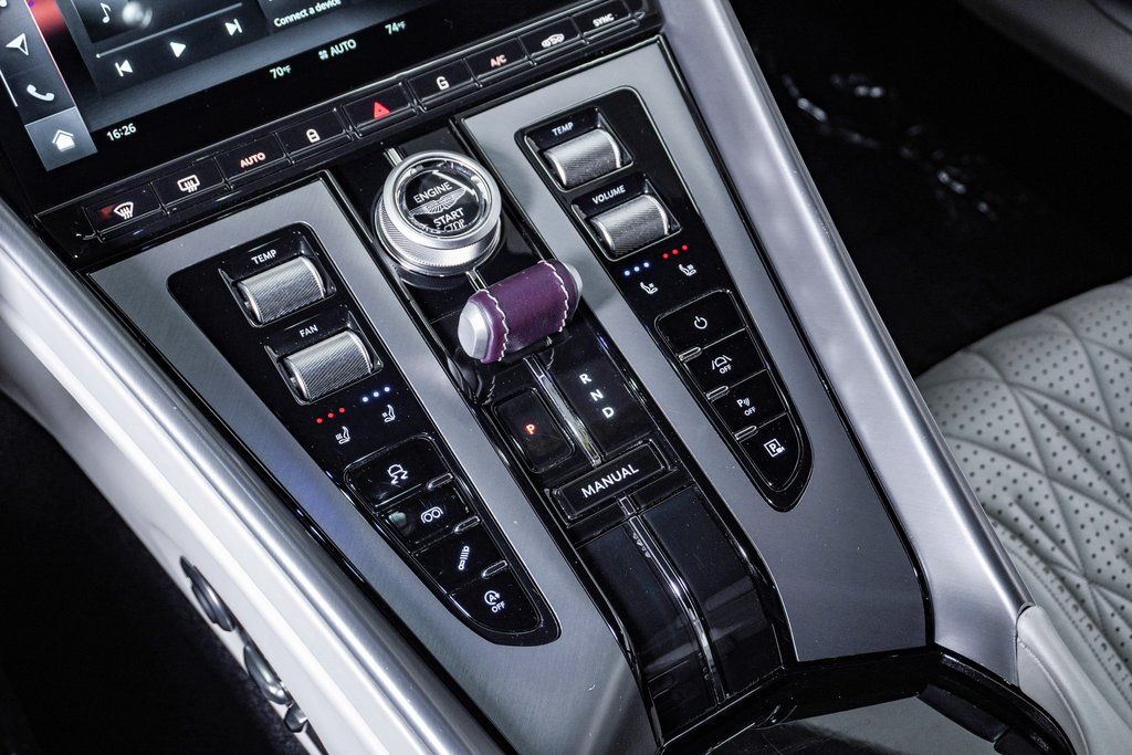 2024 Aston Martin DB12 Base - Photo 27