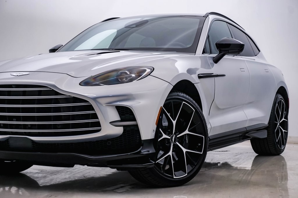 Used 2024 Aston Martin DBX 707 with VIN SD7VUJBW8RTV09752 for sale in Downers Grove, IL