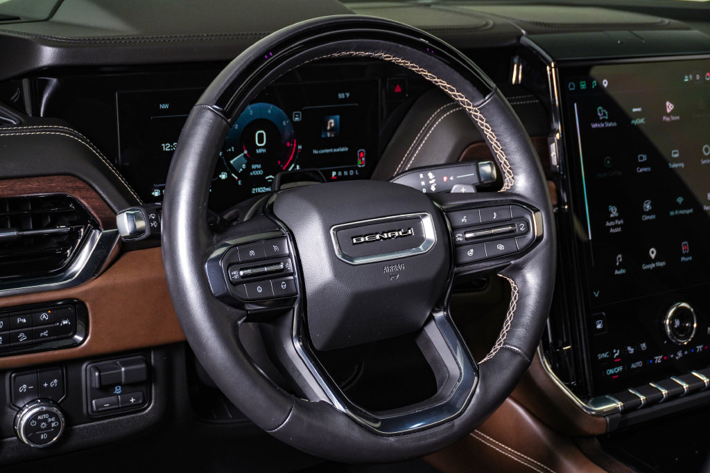 2025 GMC Yukon XL Denali Ultimate - Photo 25