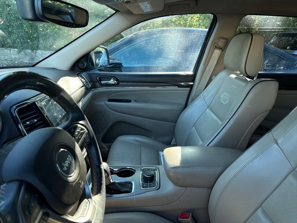 Used 2019 Jeep Grand Cherokee Overland SUV
