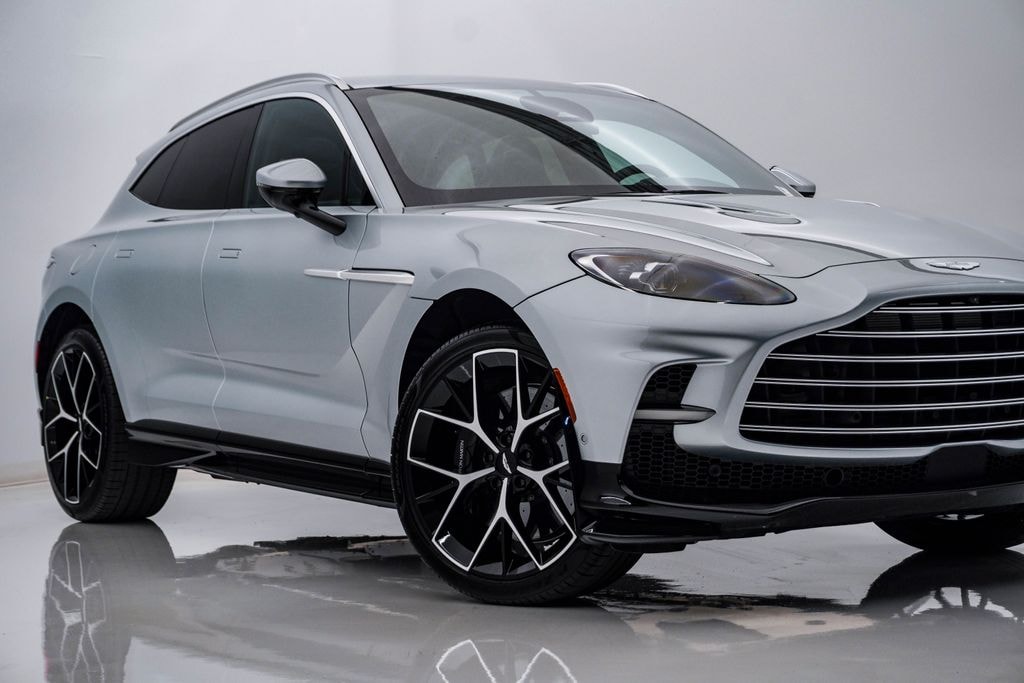 New 2026 Aston Martin DBX707 SUV