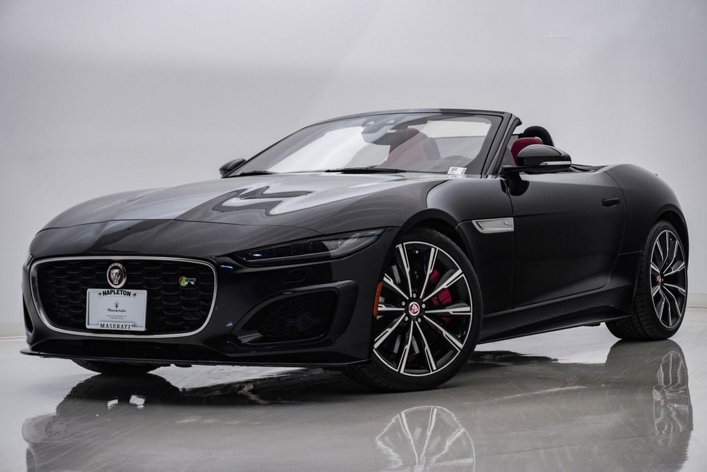 2021 Jaguar F-TYPE R Convertible's photo