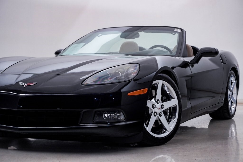 2007 Chevrolet Corvette 3LT photo 2