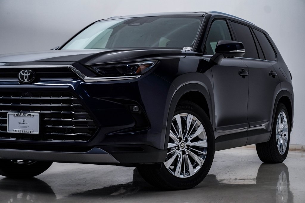 Used 2025 Toyota Grand Highlander Platinum SUV