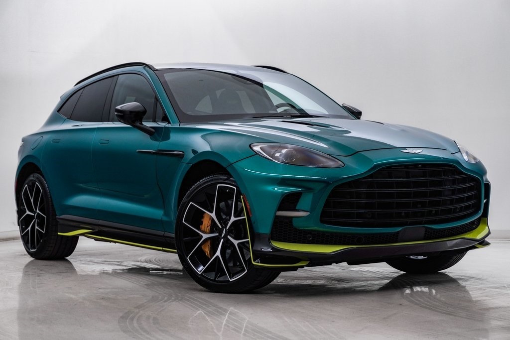 2025 Aston Martin DBX 707's photo