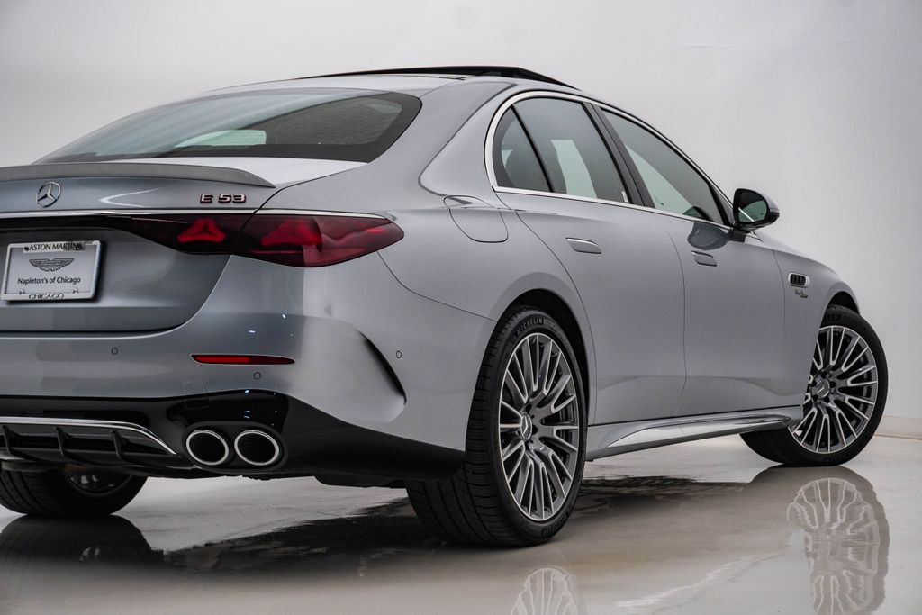2025 Mercedes-Benz E-Class AMG E53 - Photo 10