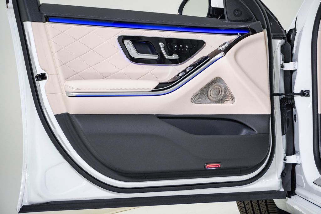 2024 Mercedes-Benz S-Class S 580 - Photo 28