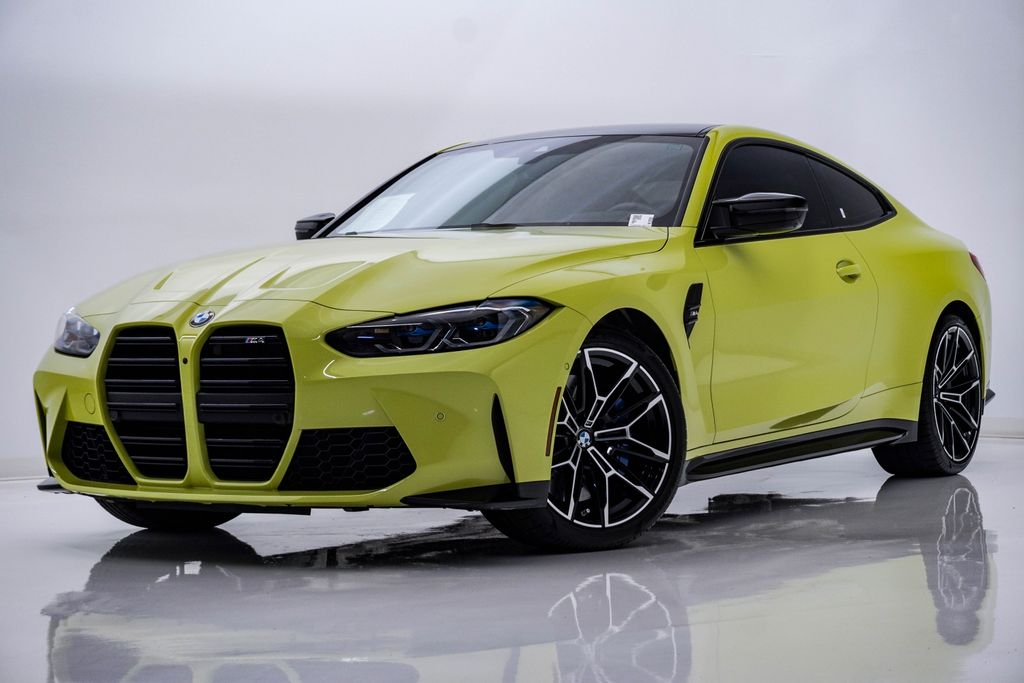 2021 BMW M4 -'s photo
