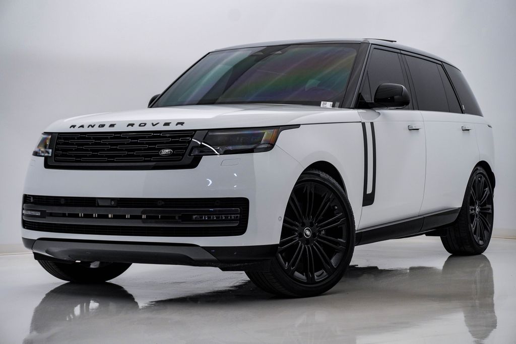 2025 Land Rover Range Rover 3.0 SE LWB 7's photo