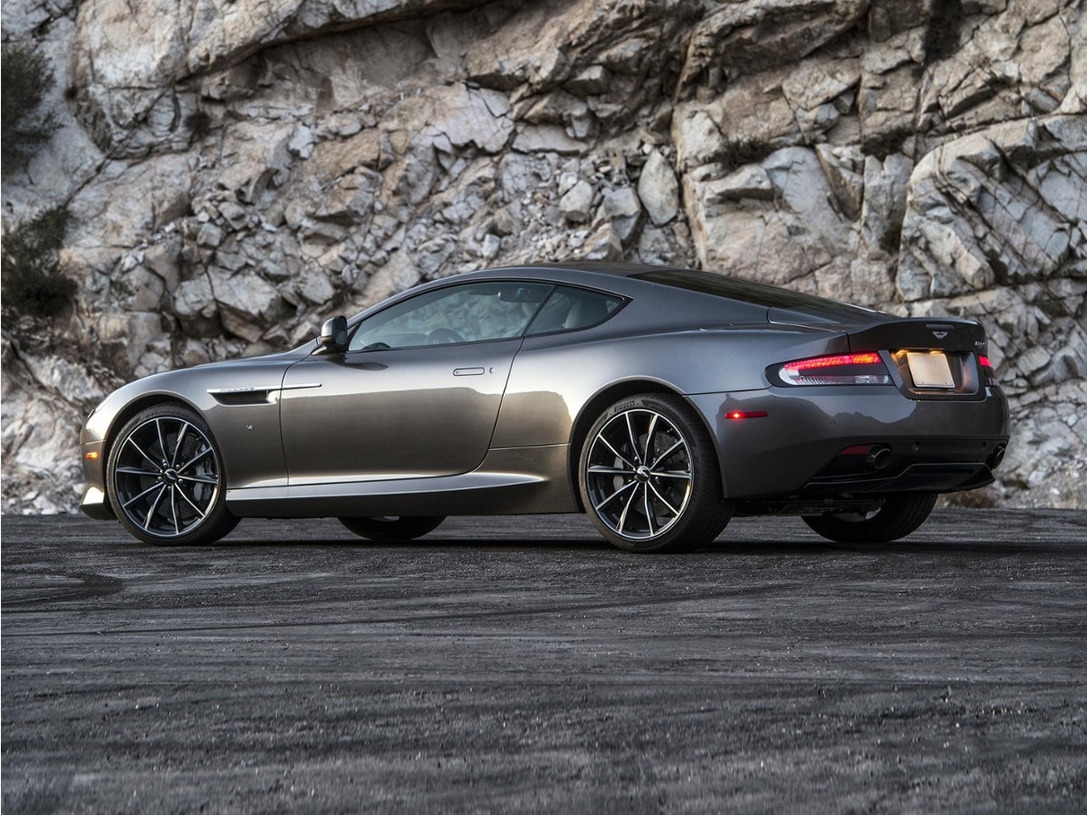 2016 Aston Martin DB9's photo