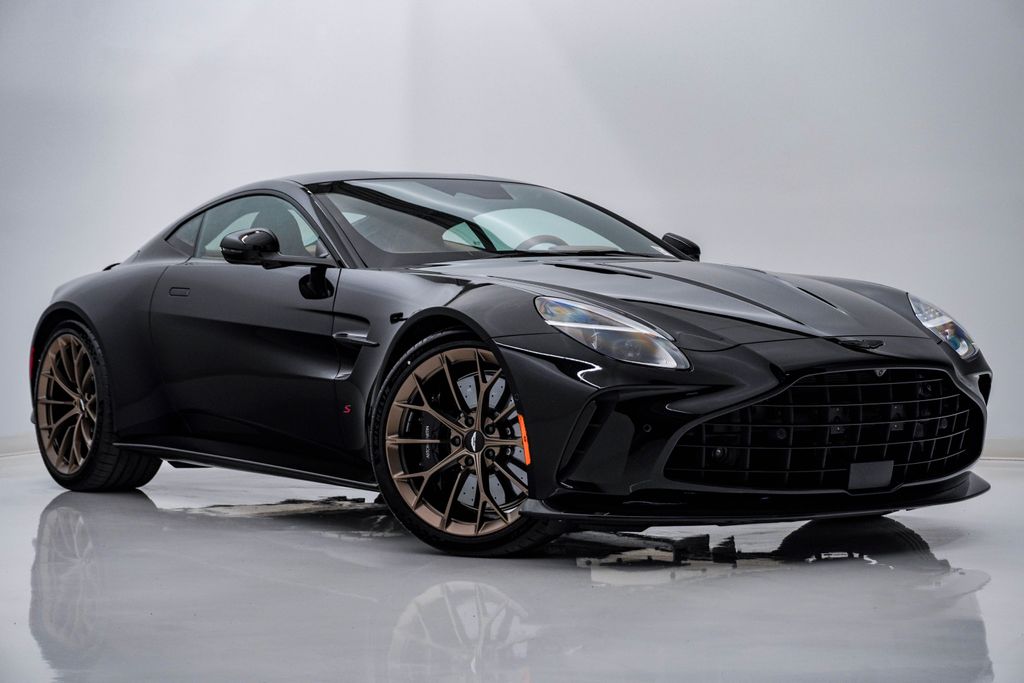 2026 Aston Martin Vantage 4.0 V8's photo
