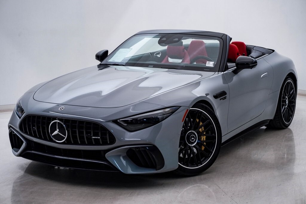 2022 Mercedes Benz SL 63 AMG photo 3