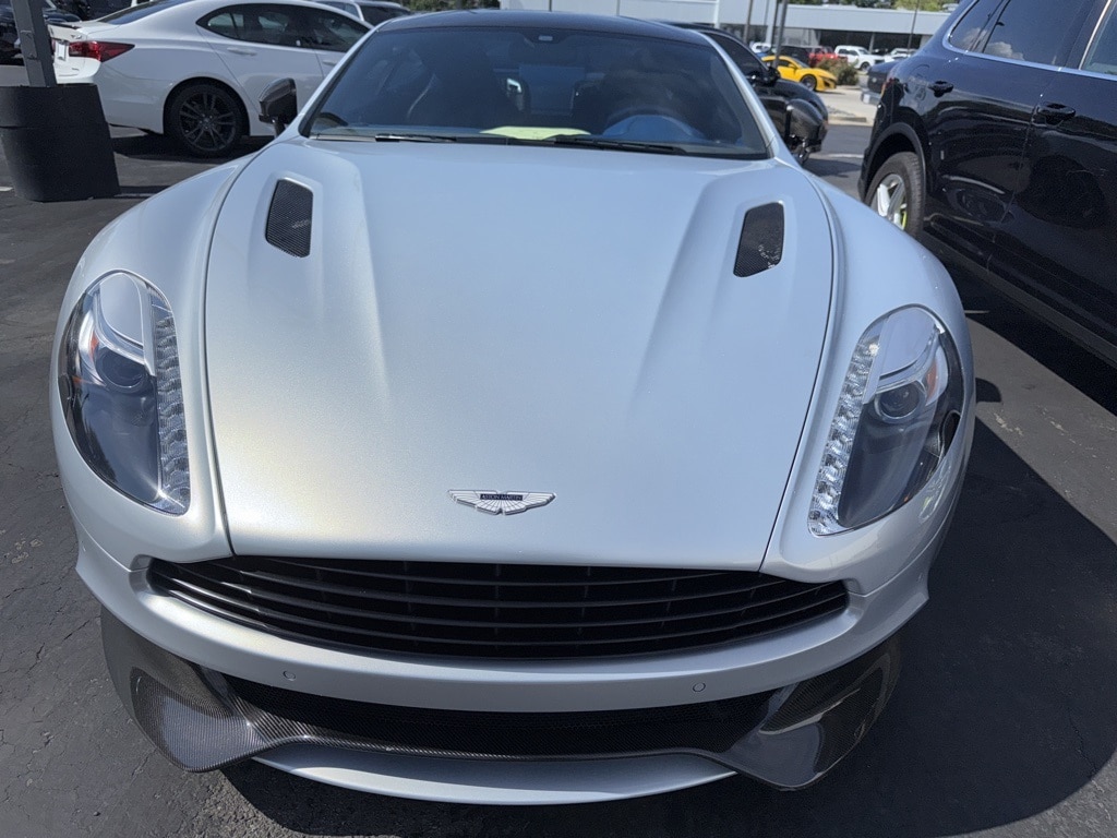 Used 2014 Aston Martin Vanquish Base with VIN SCFLDCFP8EGJ01262 for sale in Downers Grove, IL
