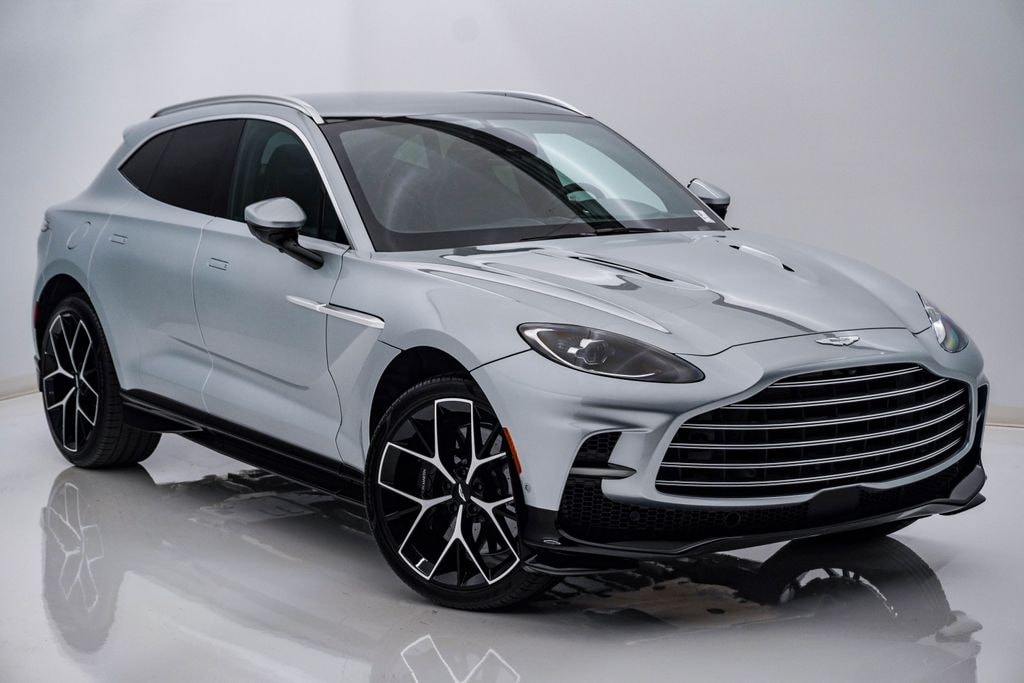 New 2026 Aston Martin DBX707 SUV