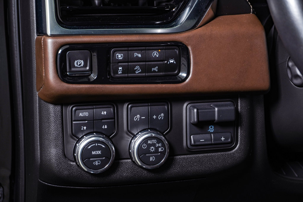 2025 GMC Yukon XL Denali Ultimate - Photo 26