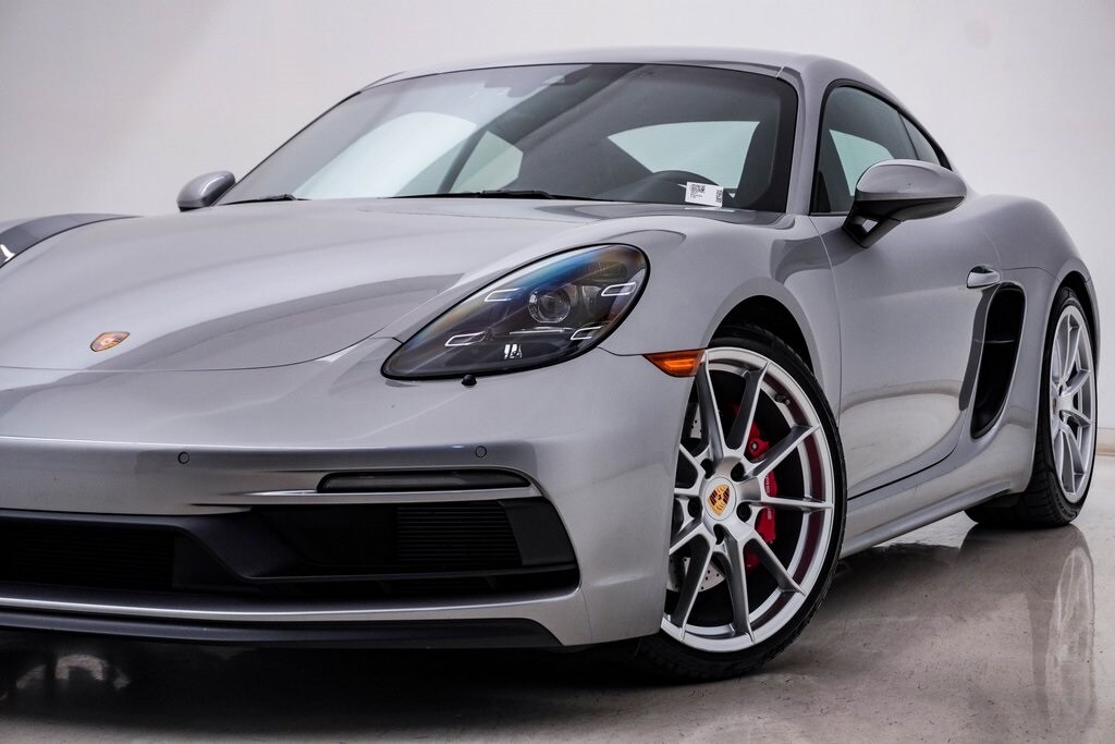 2021 Porsche Cayman GTS 4.0 photo 2