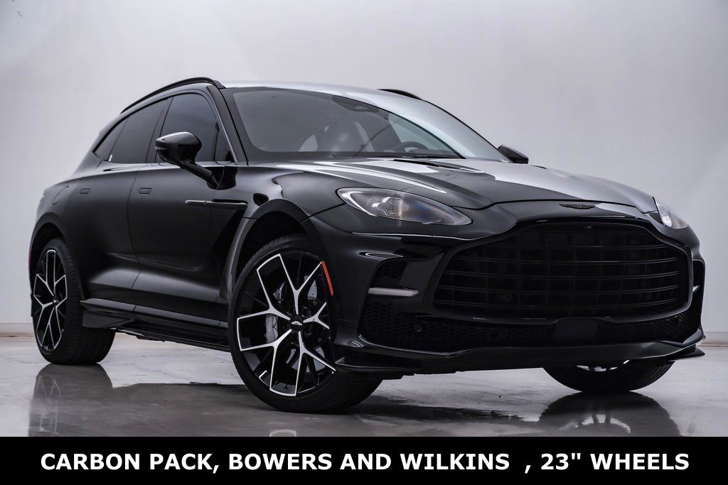 2025 Aston Martin DBX 4.0 V8 707 AWD's photo