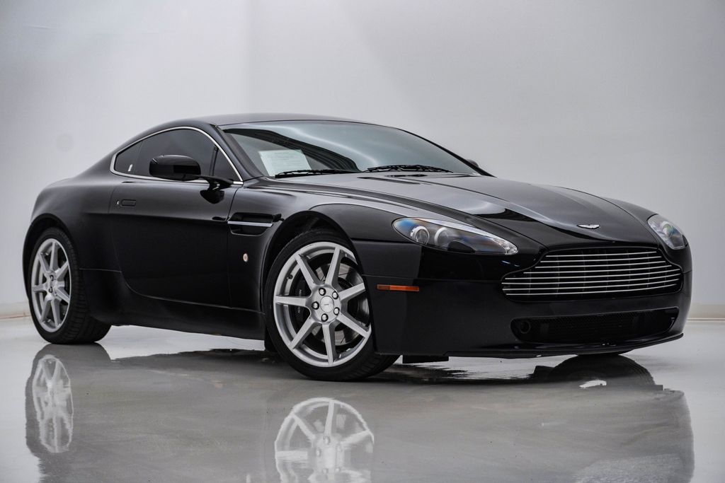 2007 Aston Martin V8 Vantage 4.3's photo