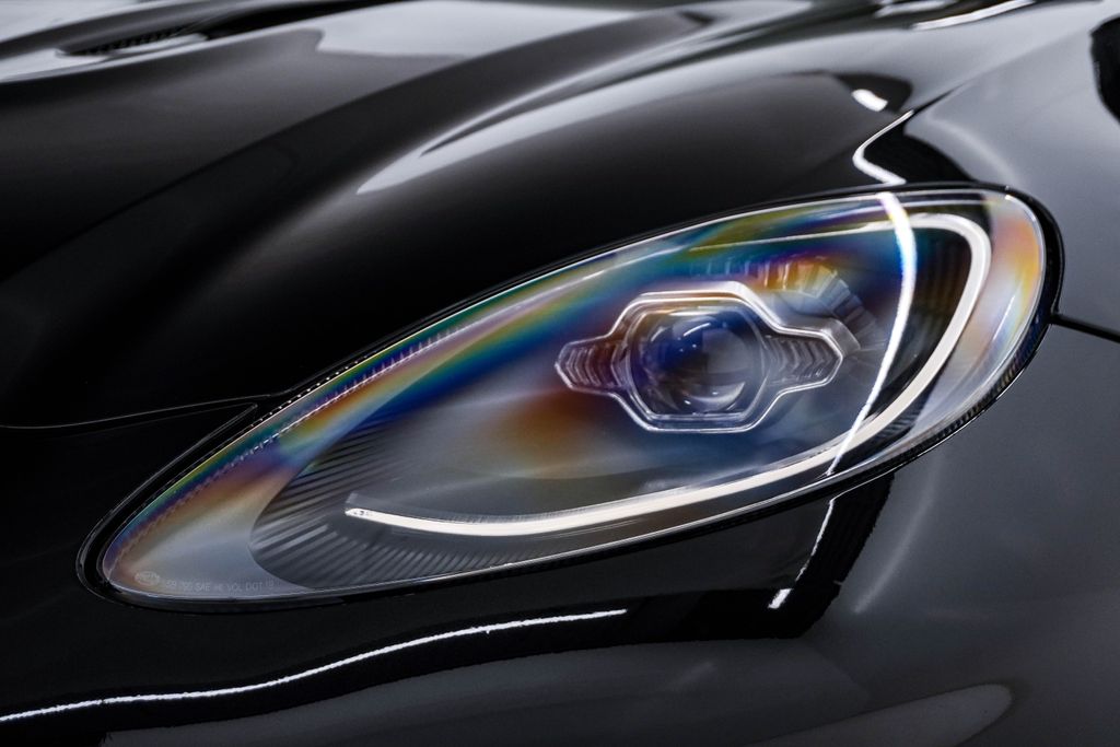 2025 Aston Martin DBX 707 - Photo 6