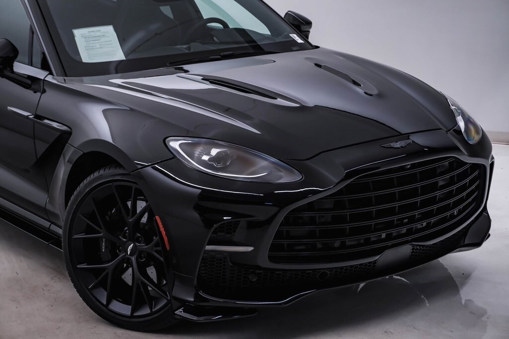 2025 Aston Martin DBX AM8 DBX707 photo 4