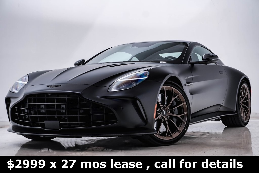 2025 Aston Martin Vantage Base's photo