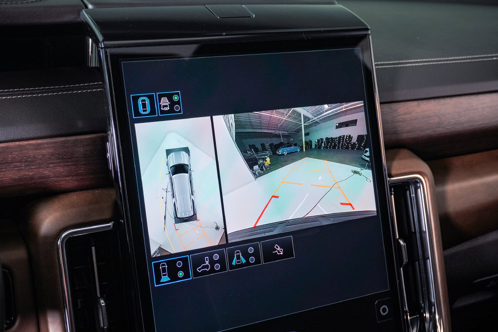 2025 GMC Yukon XL Denali Ultimate - Photo 30